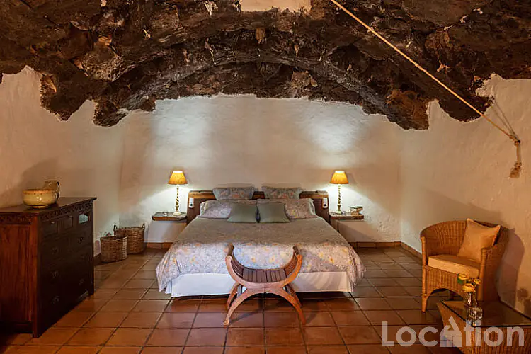 205_Rural-Villas_Hab.-La-Trasera-768x512 imagen por esta Independiente Villa en YE