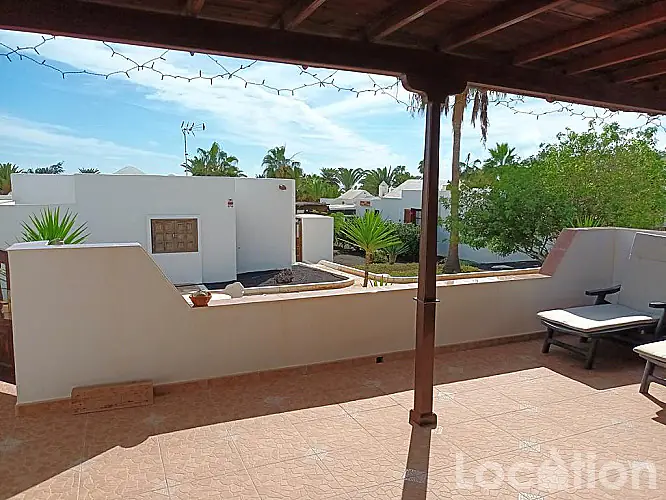 2129-02 image for this Detached Bungalow in Costa Teguise