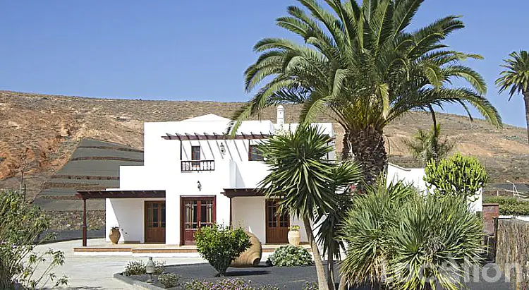 thumbnail Foto für diese Immobilie Freistehend Villa in Los Valles