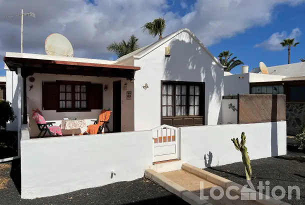 thumbnail image for this Detached Bungalow in Costa Teguise