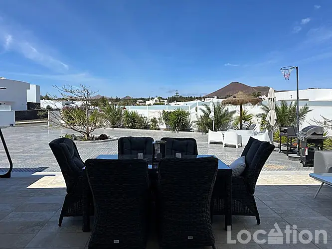 2174 (2) image for this Detached Villa in Costa Teguise
