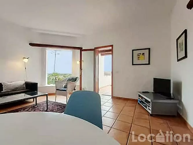 43 Foto für diese Immobilie Freistehend Villa in Mala