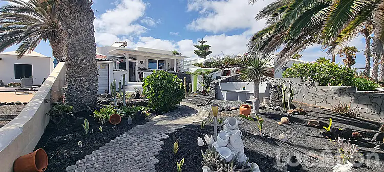 2281-01 image for this Detached Bungalow in Charco de Palo