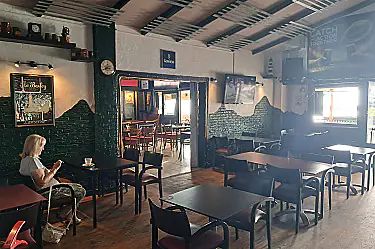 WhatsApp Image 2026-09-22 at 10.10.28 (2) image for this Ground Floor Commercial in Costa Teguise