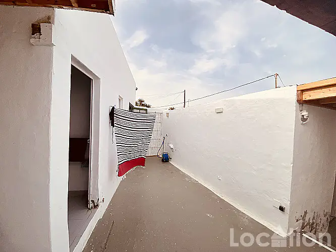 2094 (6) image for this Detached House in Mala