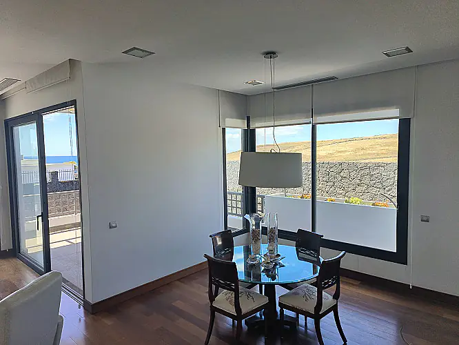2290-12 image for this Detached Villa in Puerto Calero