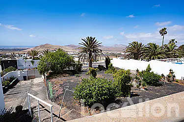 LOCATION NAZARET-7 image for this Detached Villa in Nazaret