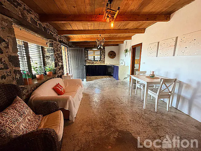 2282-26 imagen por esta Independiente Finca en Arrieta