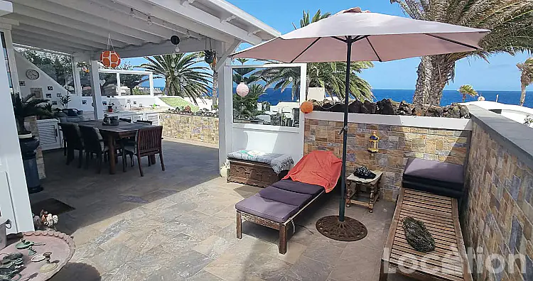 2281-03 image for this Detached Bungalow in Charco de Palo