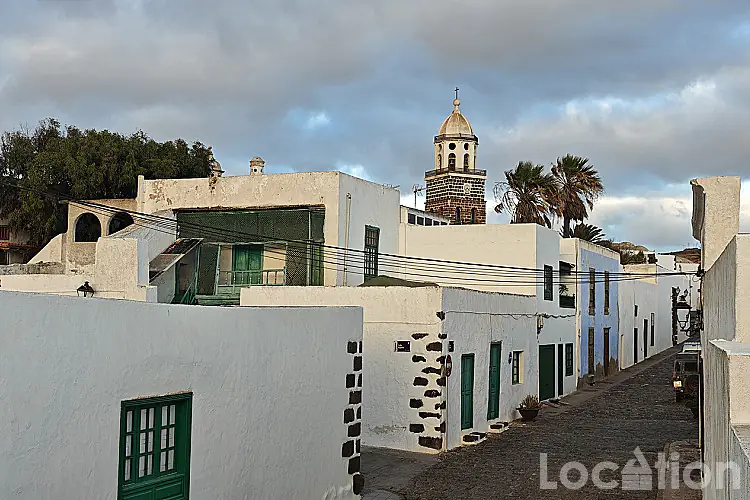 IMG_20250929_192133 image for this Corner House in Teguise