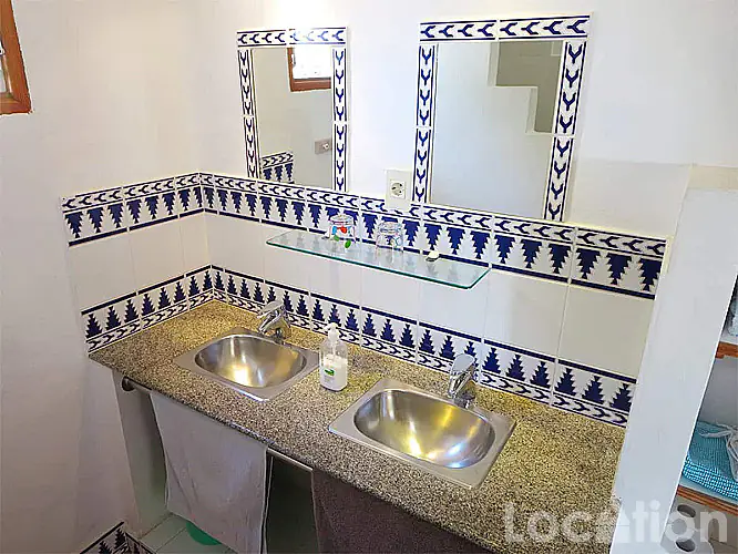 30 Foto für diese Immobilie Freistehend Villa in Mala