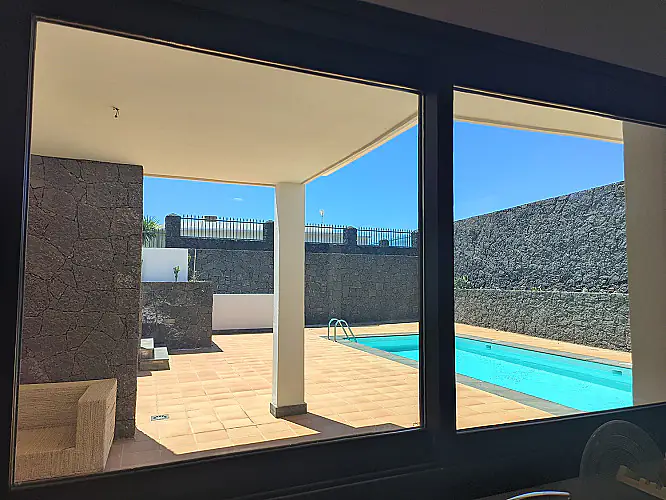 2290-35 image for this Detached Villa in Puerto Calero