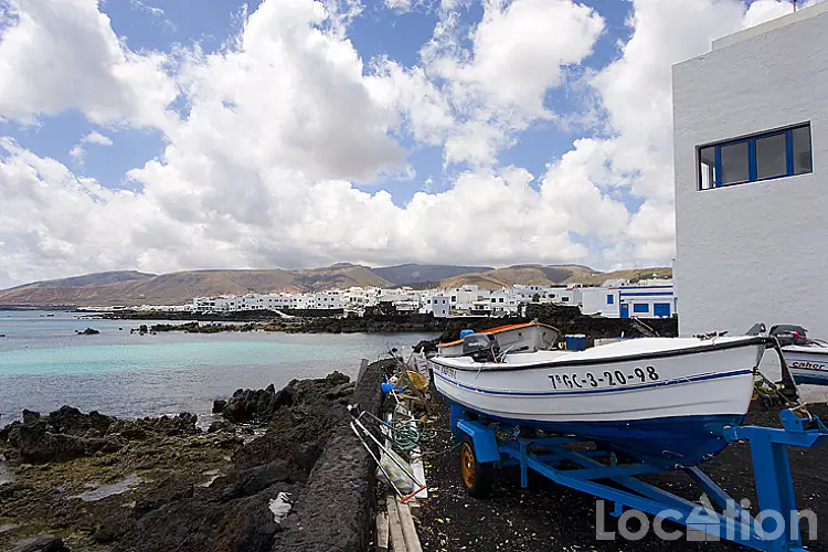 thumbnail Foto für diese Immobilie Reihenhaus Haus in Punta Mujeres