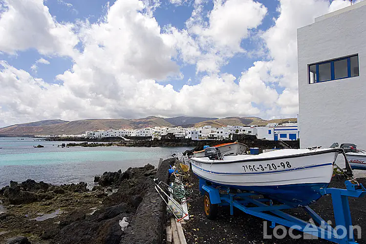 thumbnail Foto für diese Immobilie Reihenhaus Haus in Punta Mujeres