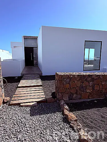 IMG-20251105-WA0022 image for this Detached Villa in Costa Teguise