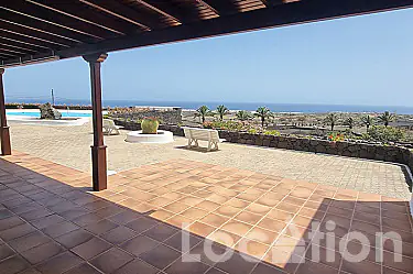 2116 (4) image for this Detached Villa in Puerto del Carmen