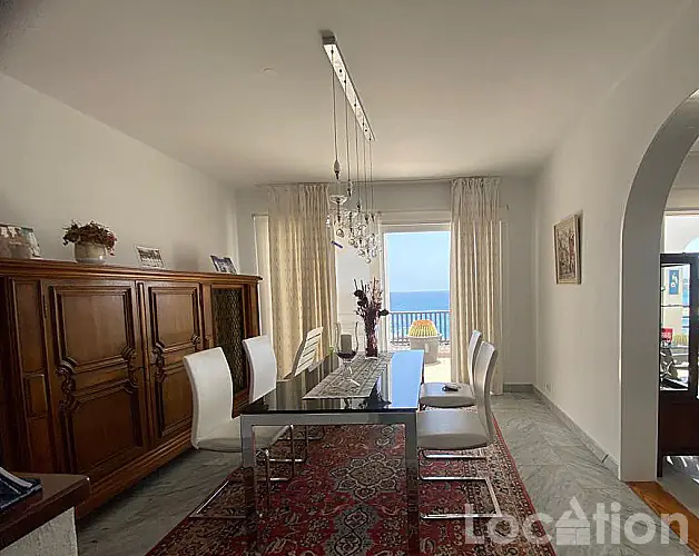 2069-08 image for this Top floor Apartment in Costa Teguise