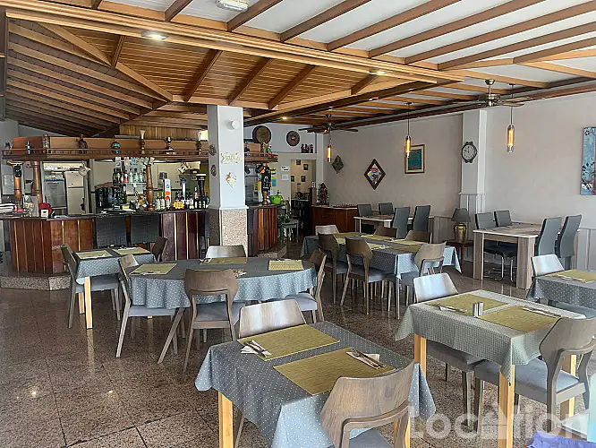 1782 (3) image for this Ground Floor Commercial in Costa Teguise