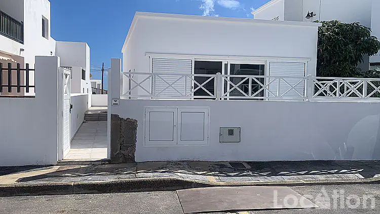 2106-01 image for this Detached Bungalow in Punta Mujeres