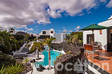 f6ad4b89-6eb9-4831-9528-a62d80dfde41 (1) image for this Detached Villa in Tahiche