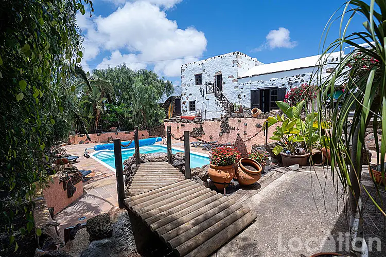 2278 (51) Foto für diese Immobilie Freistehend Villa in Tiagua