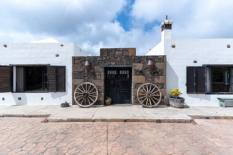2284-45 Foto für diese Immobilie Freistehend Landhaus in Haría