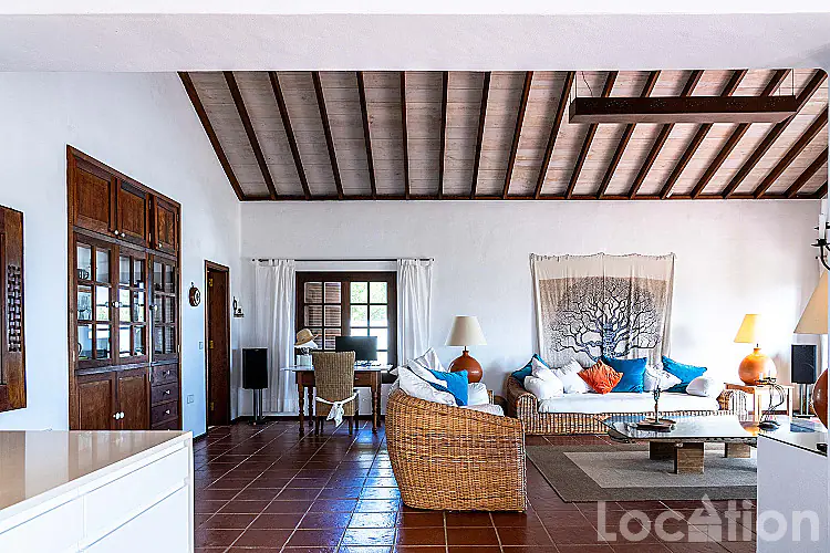 2274 (15) imagen por esta Independiente Villa en Las Cabreras