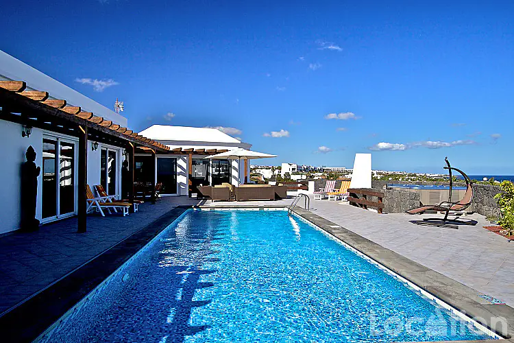 1181-06 Foto für diese Immobilie Freistehend Villa in Puerto Calero
