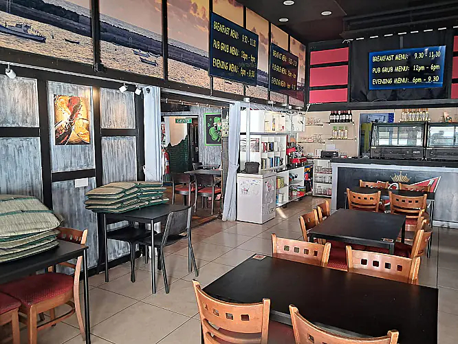 WhatsApp Image 2026-09-22 at 10.10.26 (1) image for this Ground Floor Commercial in Costa Teguise
