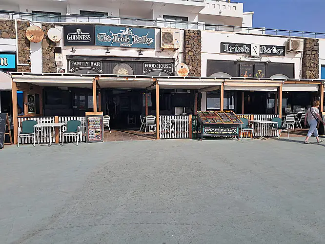 WhatsApp Image 2026-09-22 at 10.10.28 image for this Ground Floor Commercial in Costa Teguise