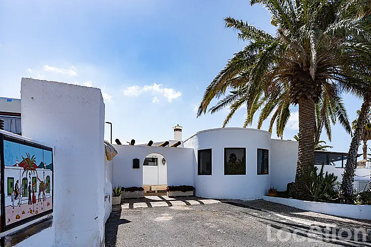 LOCATION PAPAGAYO-new image for this Detached Bungalow in Nazaret