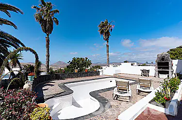 LOCATION PAPAGAYO-21 image for this Detached Bungalow in Nazaret