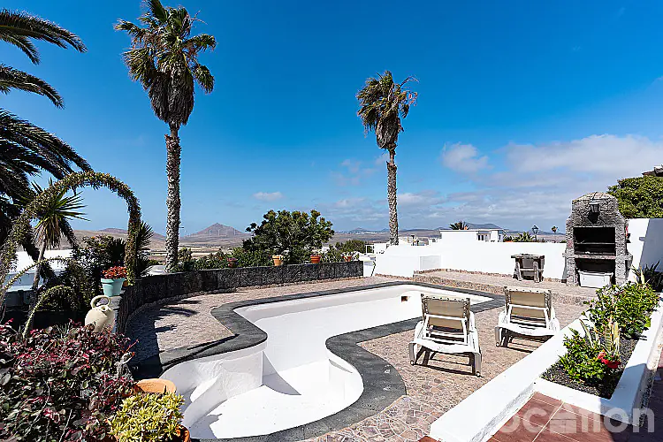 LOCATION PAPAGAYO-21 image for this Detached Bungalow in Nazaret
