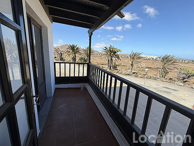 2286-38 Foto für diese Immobilie Eckhaus Duplex in Costa Teguise