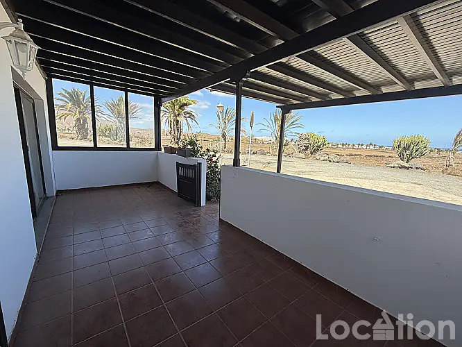 2286-01 Foto für diese Immobilie Eckhaus Duplex in Costa Teguise
