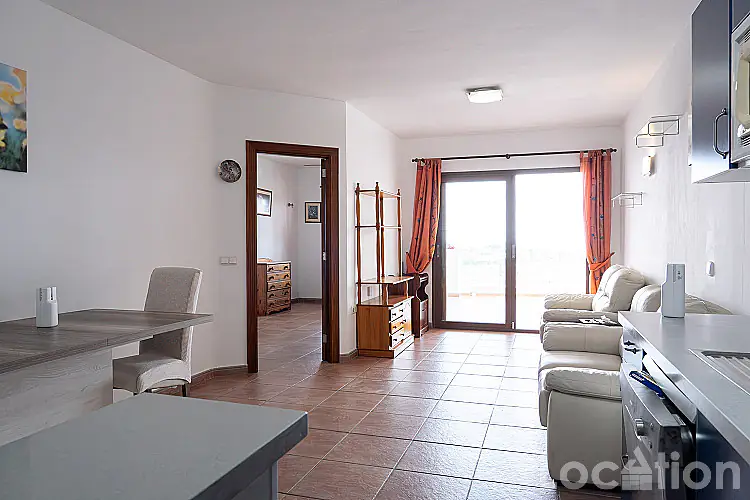 2279-13 imagen por esta Planta alta Apartamento en Costa Teguise