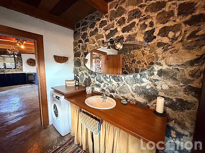 2282-23 imagen por esta Independiente Finca en Arrieta