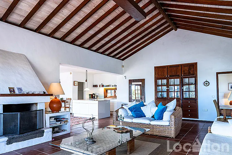2274 (6) imagen por esta Independiente Villa en Las Cabreras