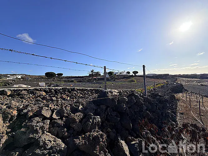 2282-35 imagen por esta Independiente Finca en Arrieta