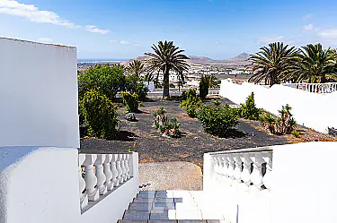 LOCATION NAZARET-6 image for this Detached Villa in Nazaret