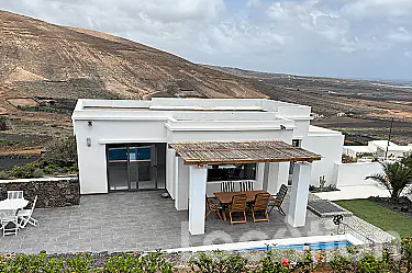 IMG_2572 image for this Detached Villa in Tabayesco