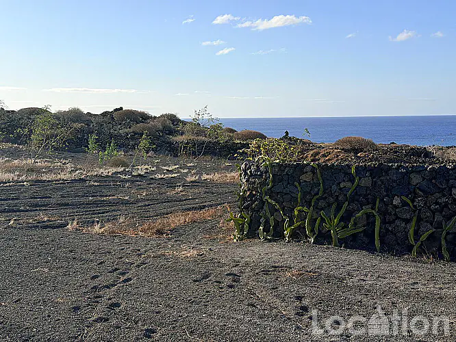 2282-41 imagen por esta Independiente Finca en Arrieta