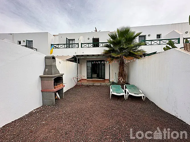 2139-04 Foto für diese Immobilie Reihenhaus Duplex in Costa Teguise