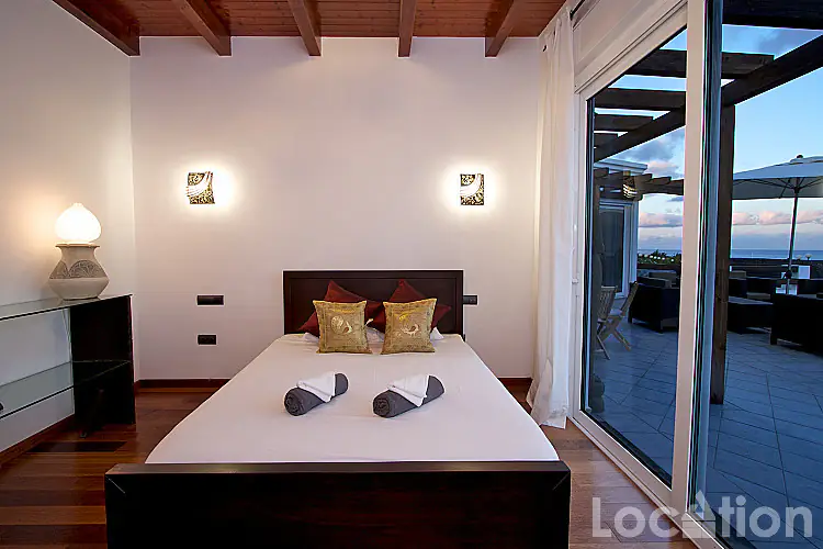 1181-21 Foto für diese Immobilie Freistehend Villa in Puerto Calero