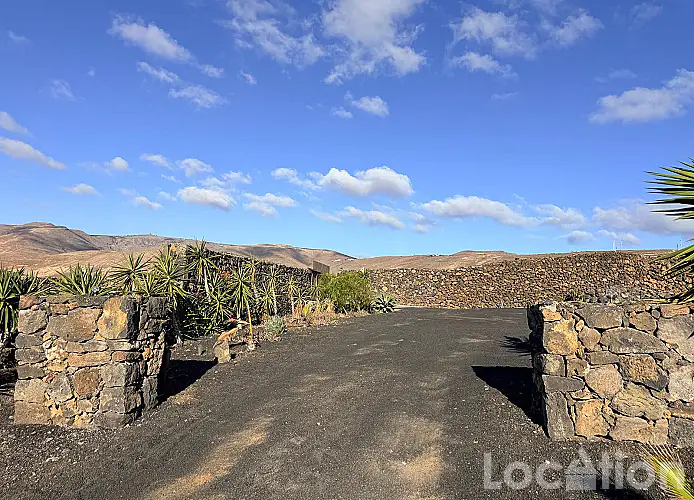 2282-47 imagen por esta Independiente Finca en Arrieta