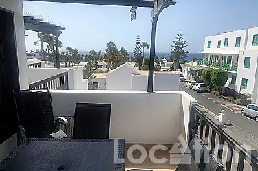 2080-04 image for this Top floor Apartment in Costa Teguise